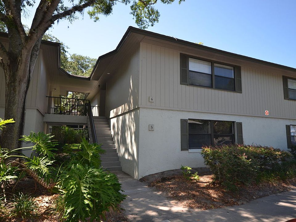 1st image of 5 Veronese Ct