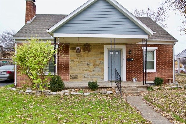 1st image of 321 Wayne Dr