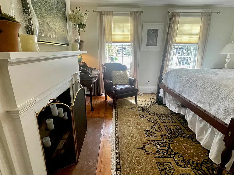 115 Madison St — Photo 18