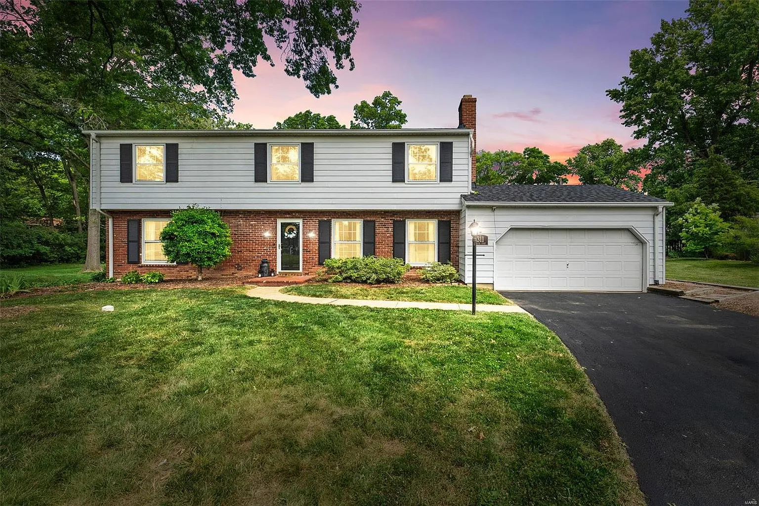 311 Bristol Ct photo 1