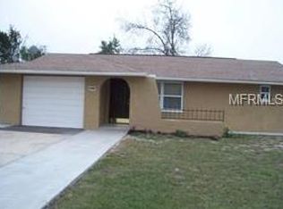 8917 Cairo Ln, Port Richey, FL 34668