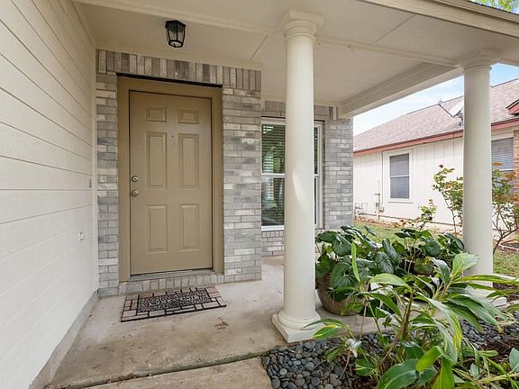4th image of 2513 Claudia Dr