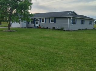 27525 Hoffman Rd, Defiance, OH 43512