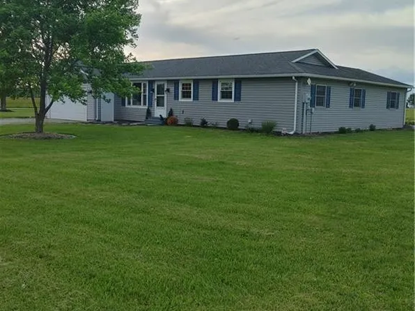 27525 Hoffman Rd, Defiance, OH 43512