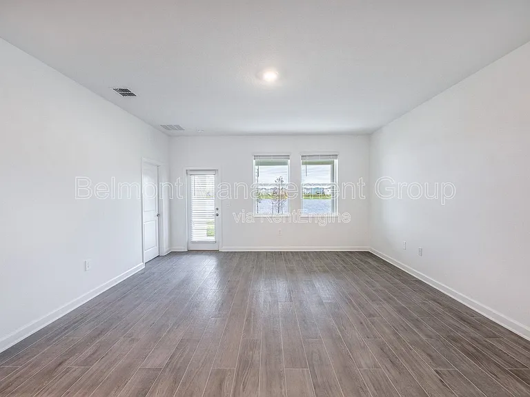 11629 Language Way — Photo 14