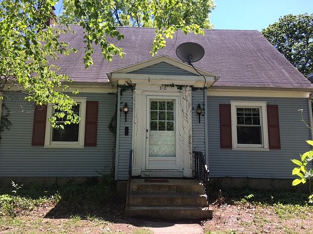 1st image of 310 E Green St