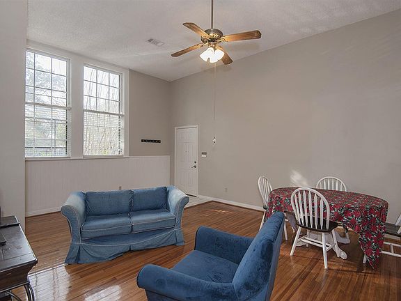 3rd image of 1020 E Jordan St APT M