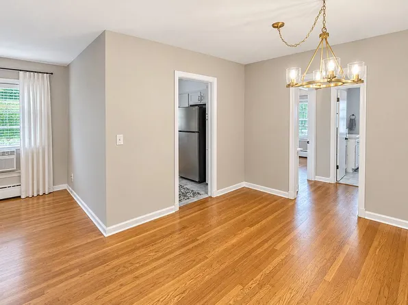 2642 Landor Ave Unit 4E, Louisville, KY 40205