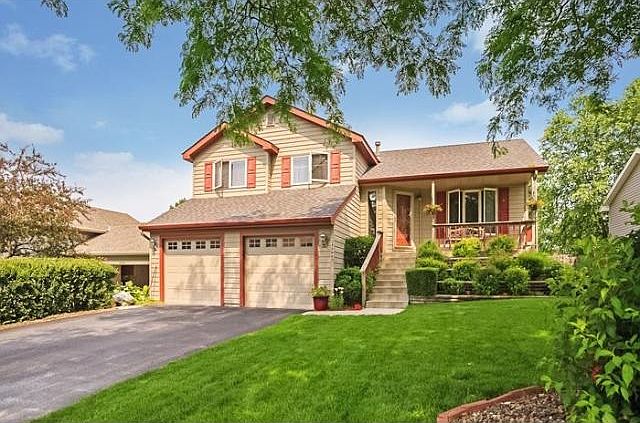 1st image of 4288 Eagle Crest Dr