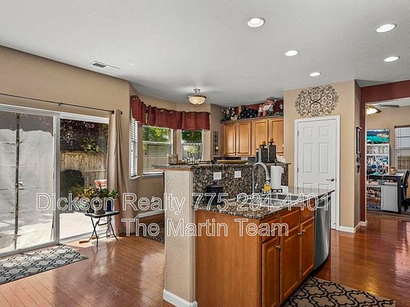 2nd image of 2481 Hibernica Ln