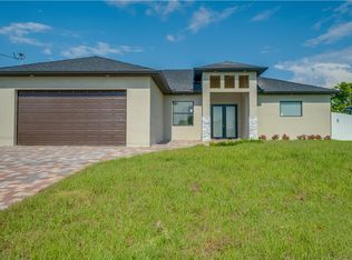 1613 Nelson Rd N, Cape Coral, FL 33993