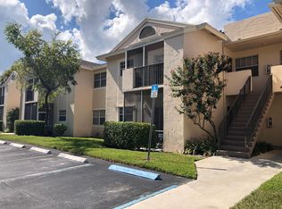 891 Cypress Park Way APT B, Pompano Beach, FL 33064