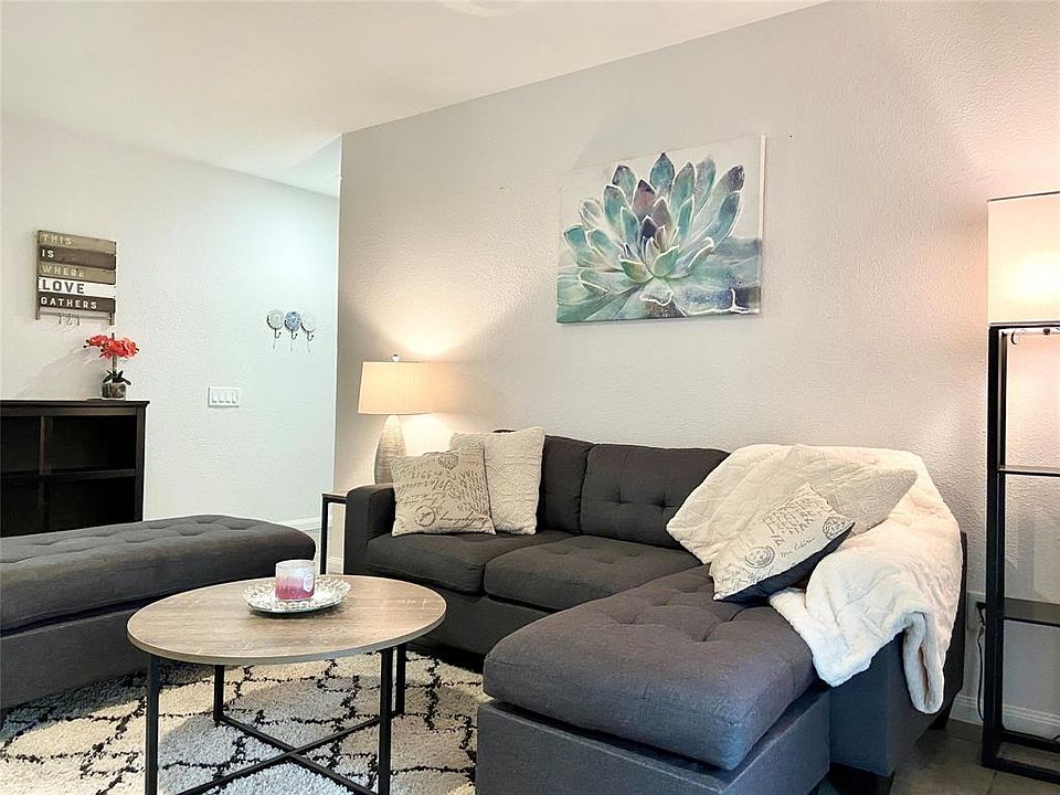 1st image of 1860 White Oak Dr APT 203