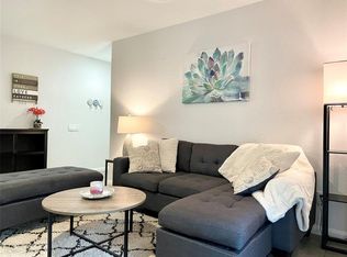 1860 White Oak Dr APT 203, Houston, TX 77009
