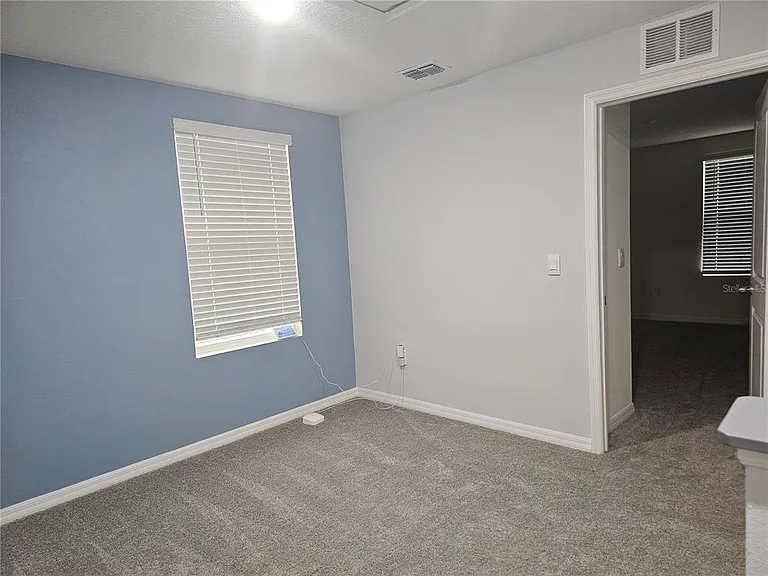 10116 Charlotte Dr — Photo 16