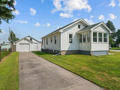 639 2nd Ave, East Moline, IL, 61244