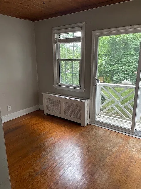 3 bed, 1900 sqft, $2,550 — Photo 2