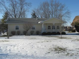 1860 Chickasaw Dr, London, OH 43140