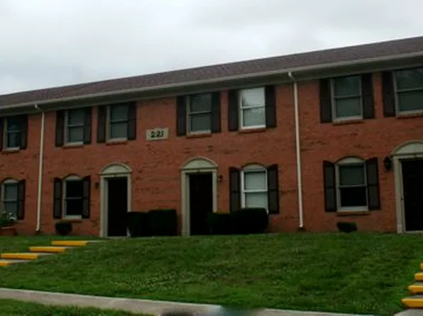 221 Calumet Dr, Richmond, KY