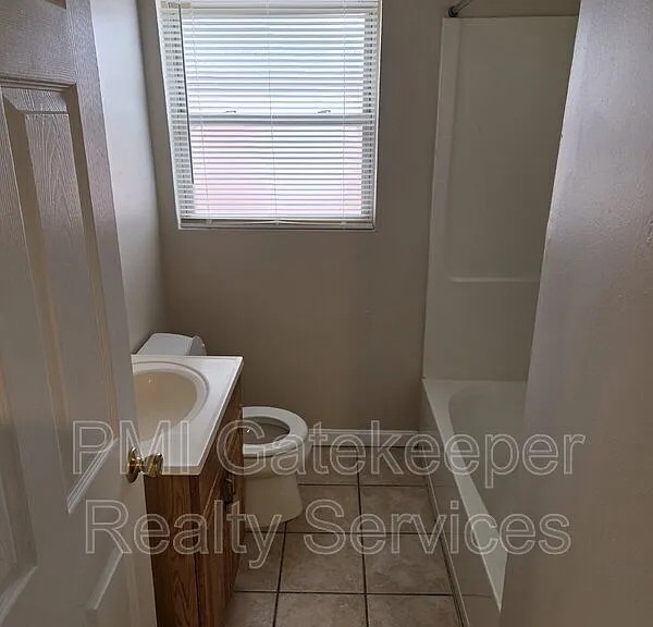 7772 Stillwell Rd #4 — Photo 11