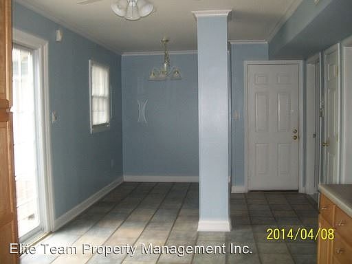 4th image of 530 Sunnywood Ln