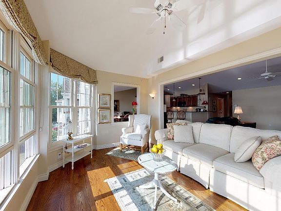 4th image of 307 Singapore Ct #7