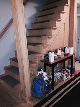 5th image of 33 Burt Ave