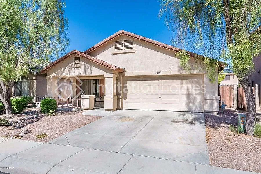 12426 W Rancho Dr Litchfield Park, AZ 85340 — Photo 1