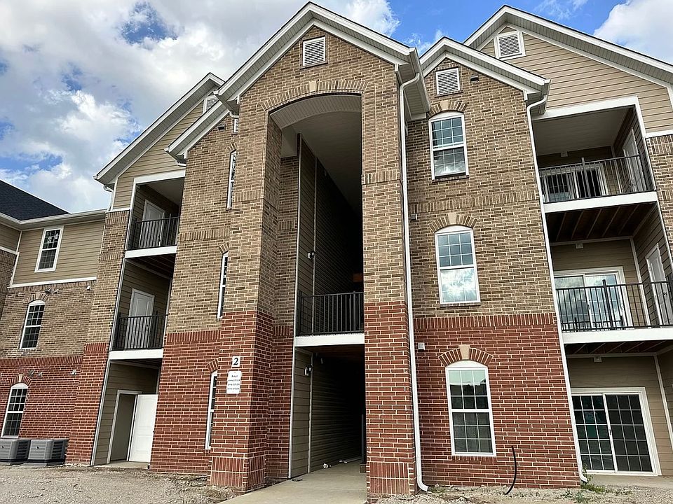 1st image of 223 Harmony Meadows Ct #215