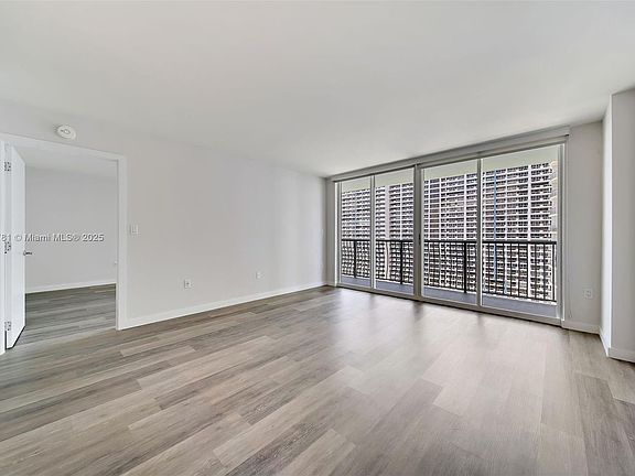 2nd image of 25-1756 N Bayshore Dr #25C