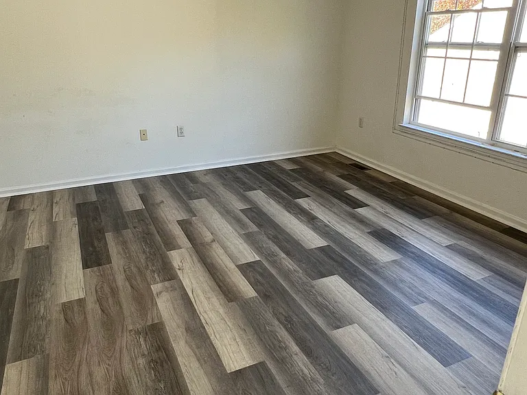 13 Topeka Ct — Photo 22