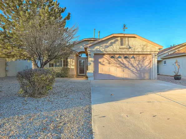 757 Valley Meadows Dr NE, Rio Rancho, NM 87144