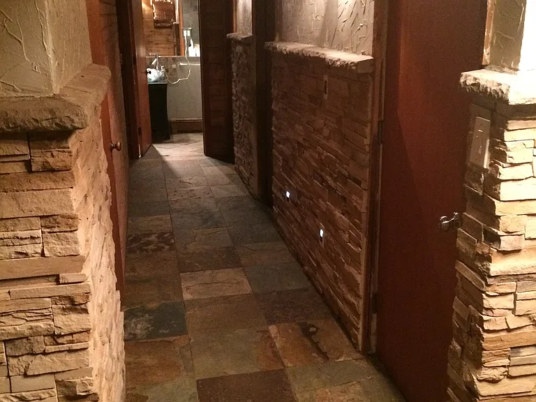 730 Grove St — Photo 3