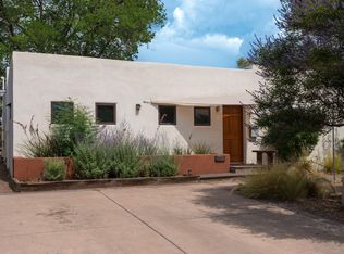 322 Amherst Dr SE, Albuquerque, NM 87106