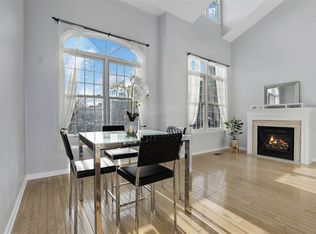150 Lydia Dr, West New York, NJ 07093