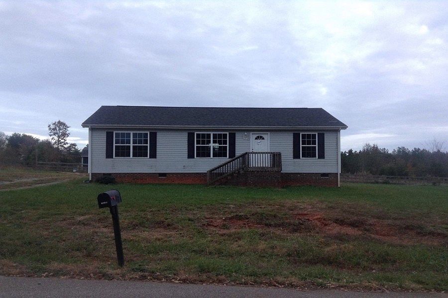 1st image of 117 Jenny Dr