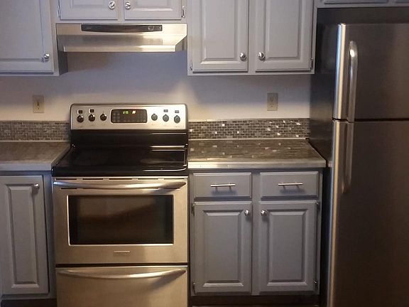 updated kitchen & counters