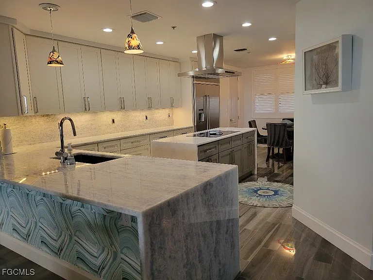 11620 Court Of Palms Dr #403 — Photo 9