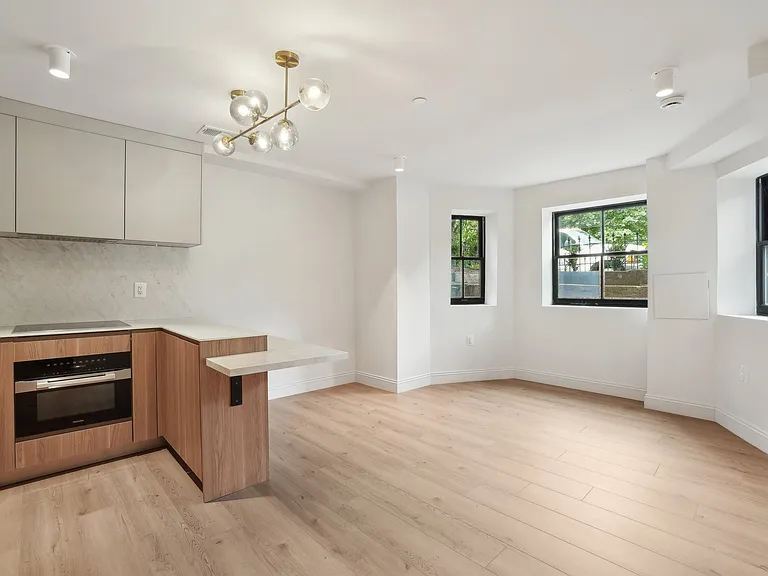 23 Logan Cir NW #1 — Photo 5