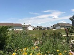 3155 Yorkshire Ct, Marion, IA 52302
