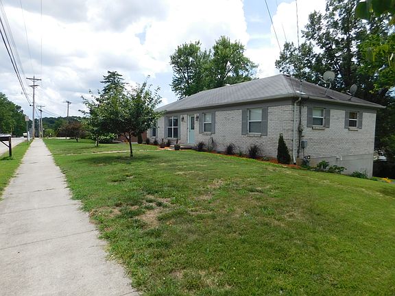 Corner lot