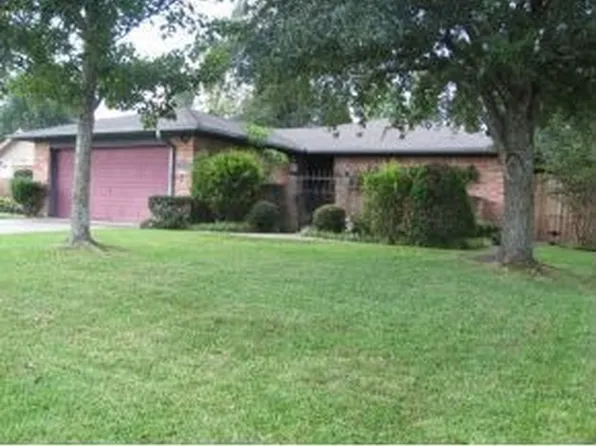 3121 Pebble Beach Ln, Orange, TX 77630