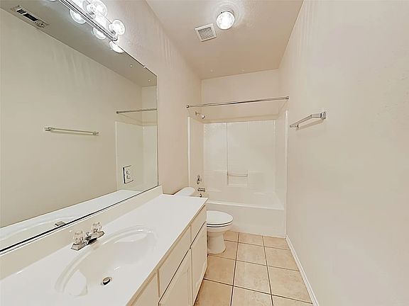 4th image of 2674 Bull Shoals Dr
