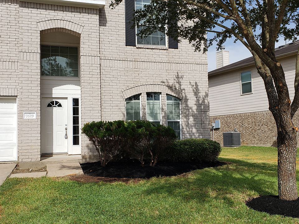 1st image of 7619 Northfork Hollow Ln