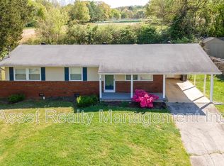 4821 Gettysburg Rd, Knoxville, TN 37921