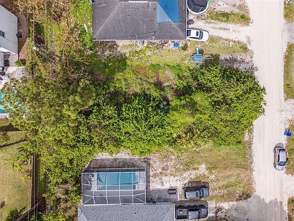 3rd image of 1335 25TH AVENUE SW LOT 18