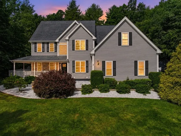11-11 Colicum Dr #B, Charlton, MA 01507