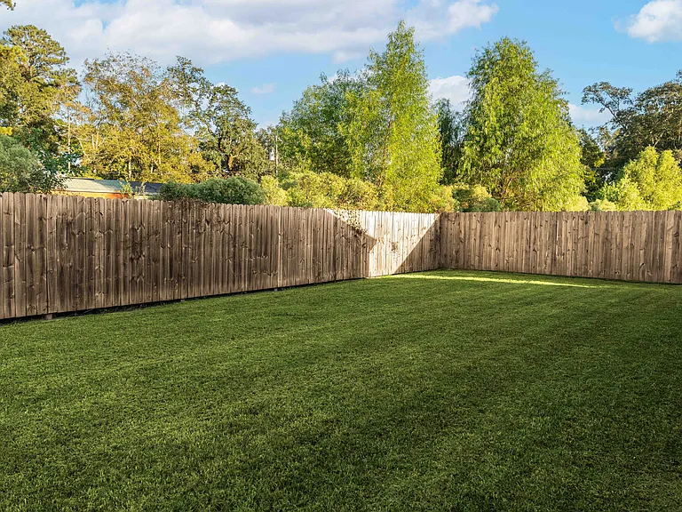 44030 Covington Rdg — Photo 21