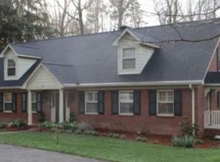 2844 Fairmont Rd, Winston Salem, NC 27106