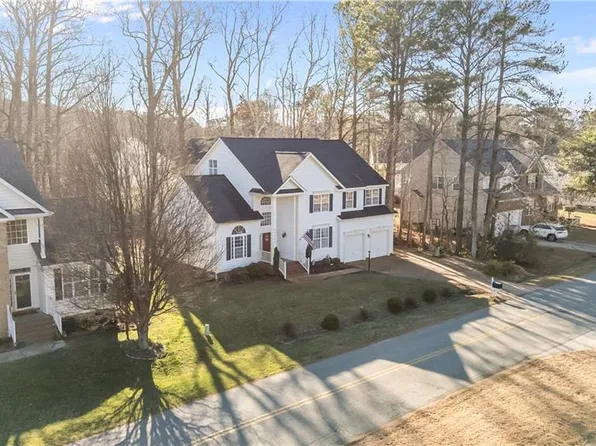 13468 Whippingham Pkwy, Carrollton, VA 23314